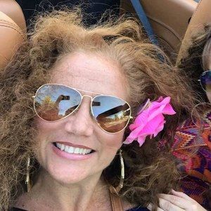 Meet your Posher, Tracy